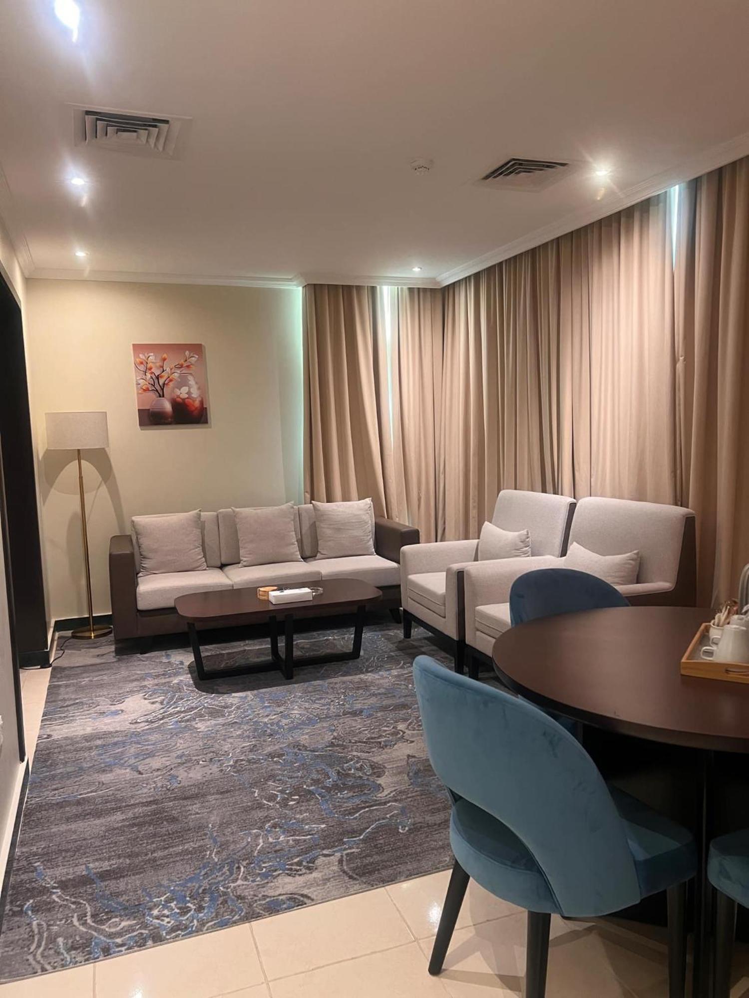 Ag Hotel Abu Dhabi Eksteriør bilde